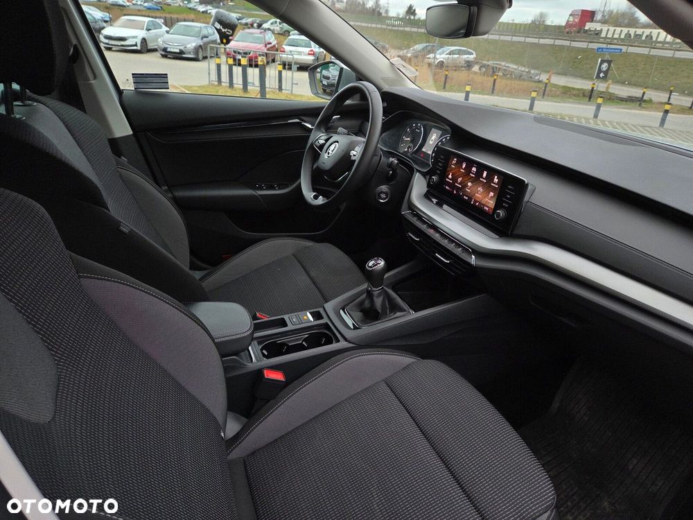 Skoda Octavia 1.5 TSI ACT Ambition - 4