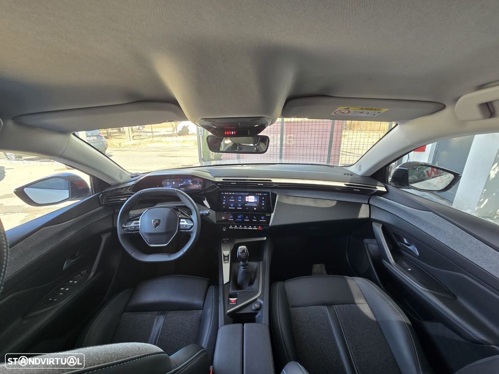 Peugeot 308 SW 1.2 PureTech Allure - 21