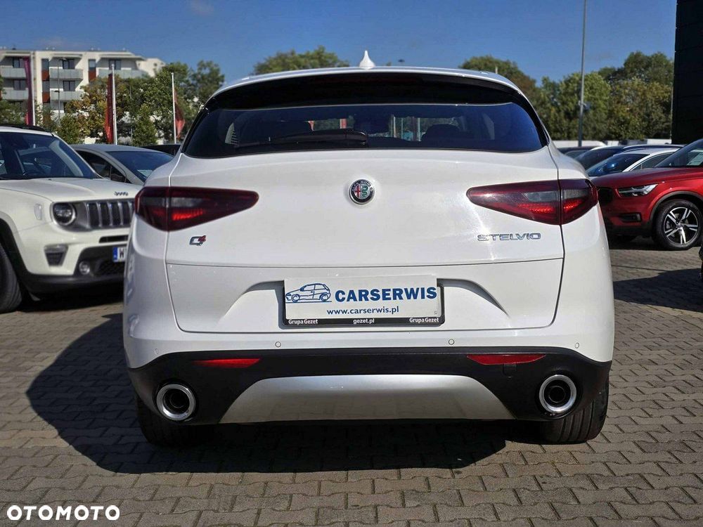 Alfa Romeo Stelvio 2.0 Turbo Business Q4 - 8