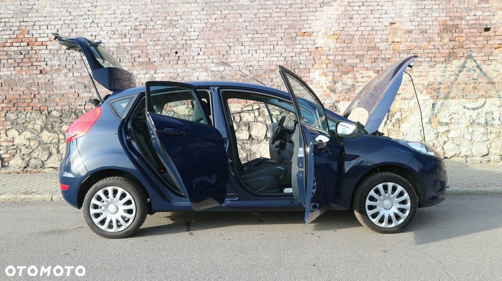 Ford Fiesta 1.25 Trend - 15