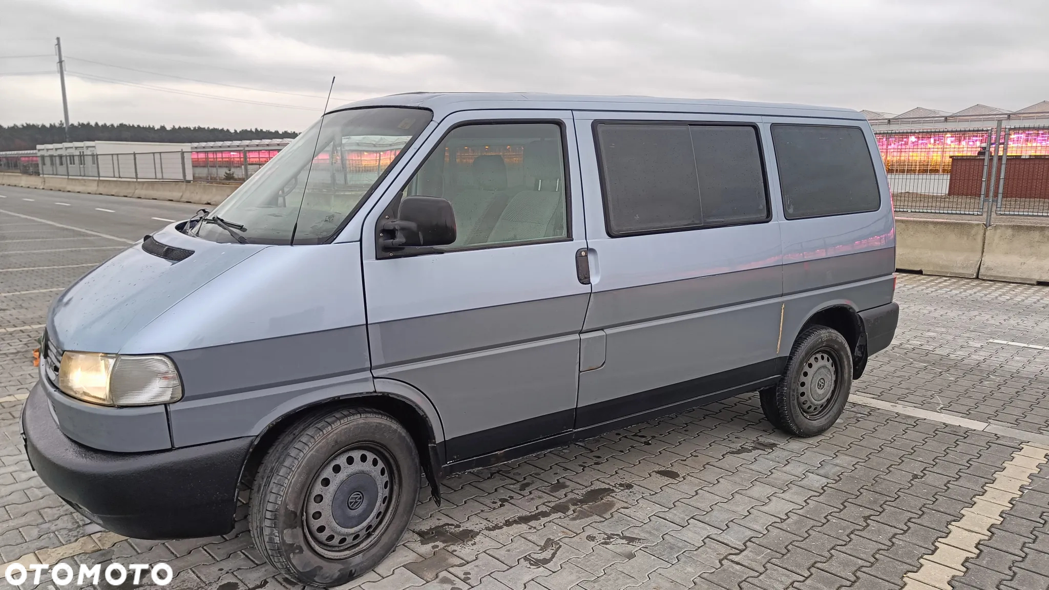 Volkswagen Multivan TDI - 25