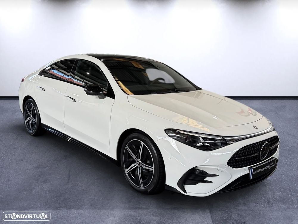 Mercedes-Benz CLA 180 Standard - 3