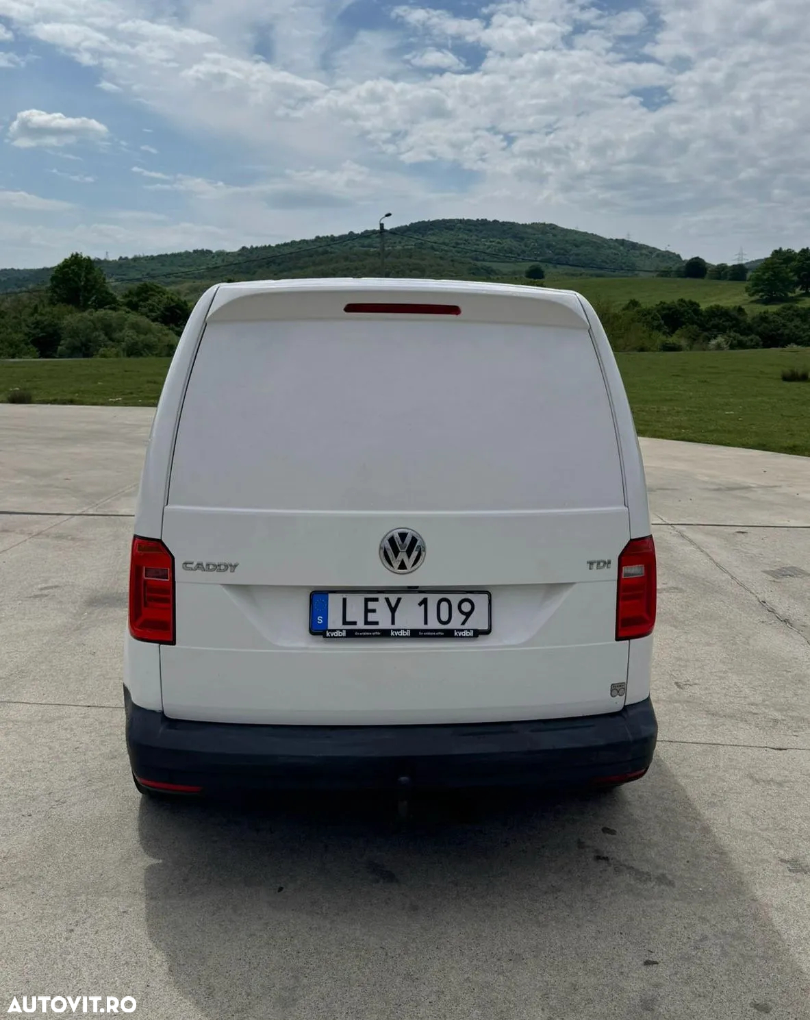 Volkswagen Caddy 2.0 TDI DSG - 2