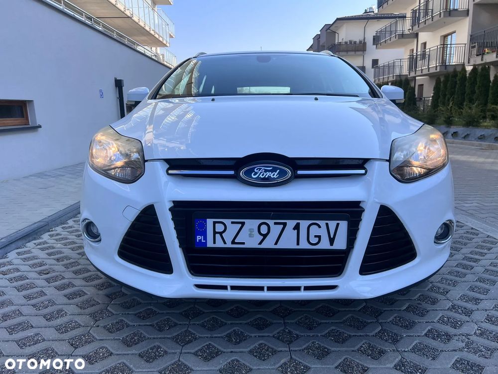 Ford Focus 1.6 SYNC Edition - 1