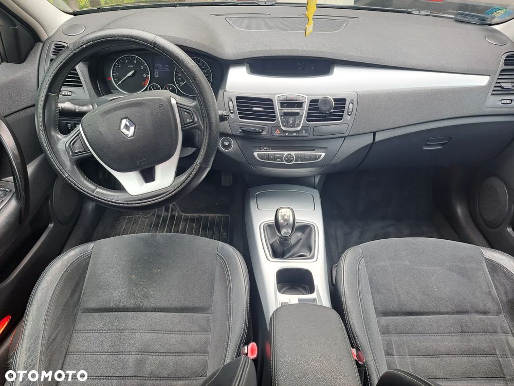 Renault Laguna - 14