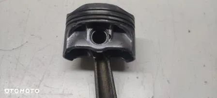 TŁOK BMW 2,0 BENZYNA _N43B20_E60 E90_NADWYMIAR 0.50 SUPER STAN - 5