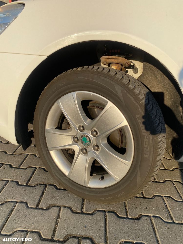 Skoda Octavia 2.0 TDI Ambiente 4x4 - 8