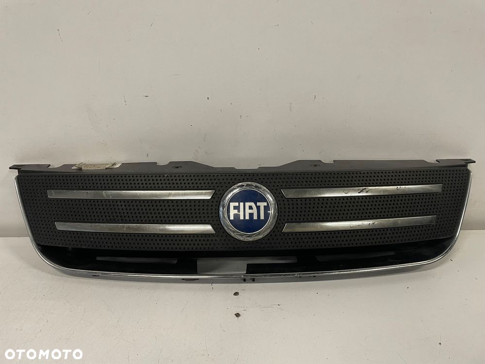 Atrapa grill Fiat multipla - 1