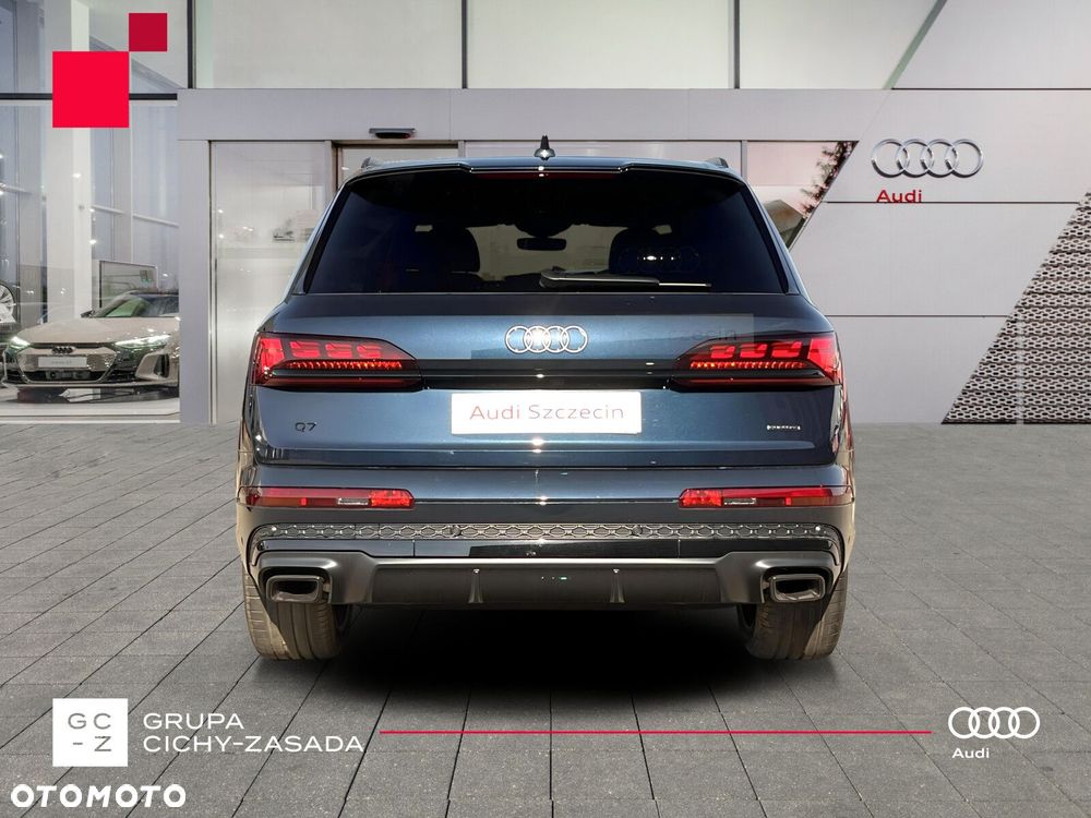 Audi Q7 - 4
