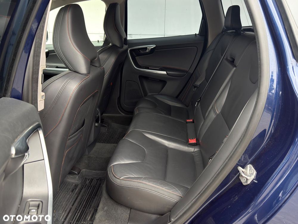 Volvo XC 60 D3 Ocean Race - 14