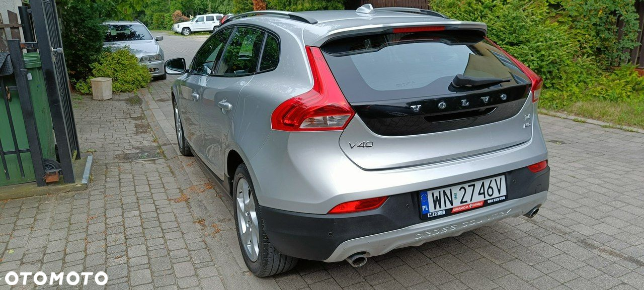 Volvo V40 Cross Country T4 AWD Geartronic Summum - 5