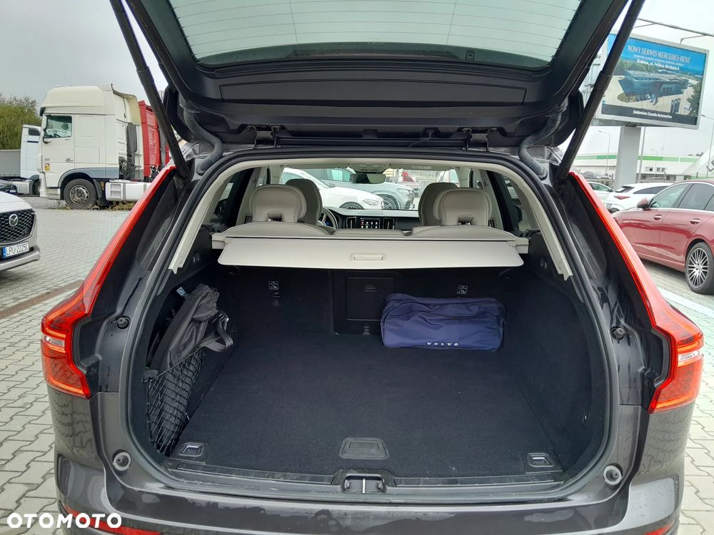 Volvo XC 60 B4 B Core - 18