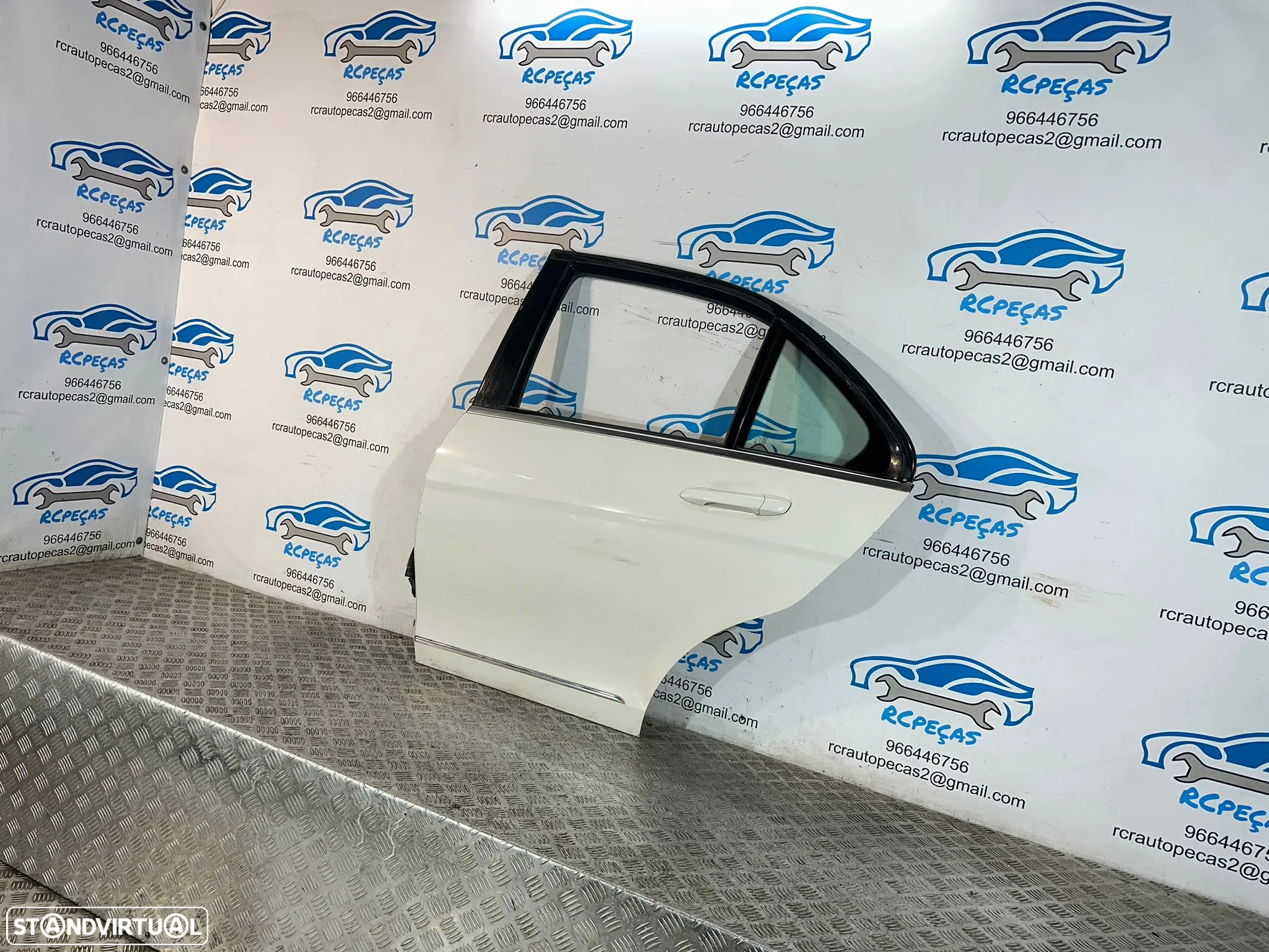 .Porta Traseira Tras Esquerda Mercedes Benz Class C W204 Sedan Carro 2007 - 2014 - 4