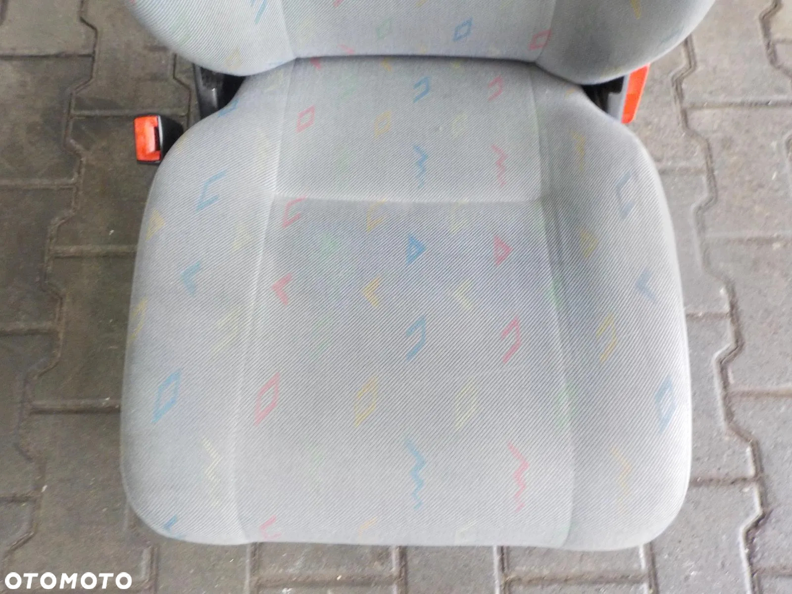 VW LT SPRINTER 96- FOTEL KIEROWCY - 4