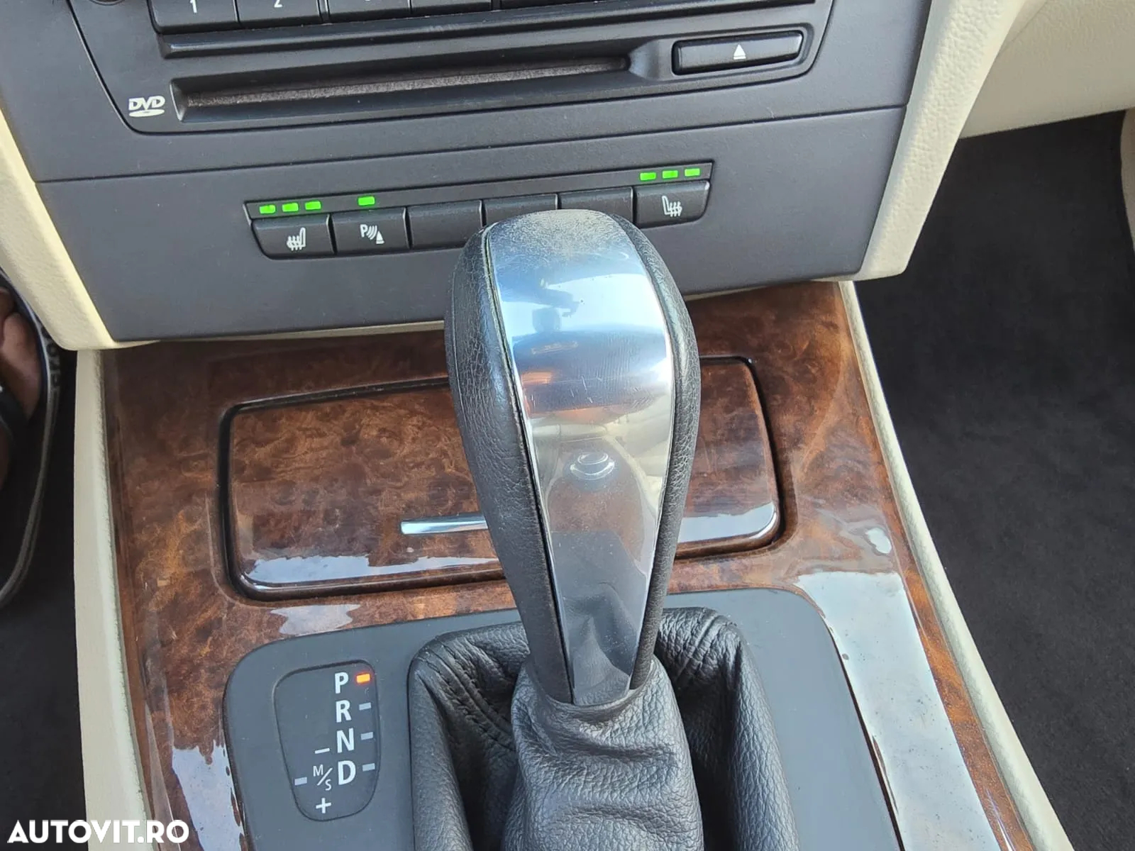 BMW Seria 3 320d DPF Cabrio Aut. - 13