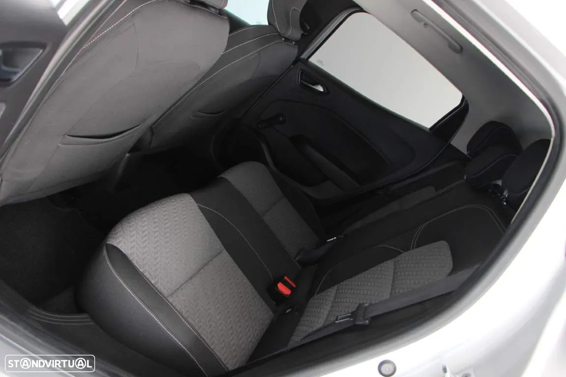 Renault Clio 1.0 TCe Limited CVT - 6