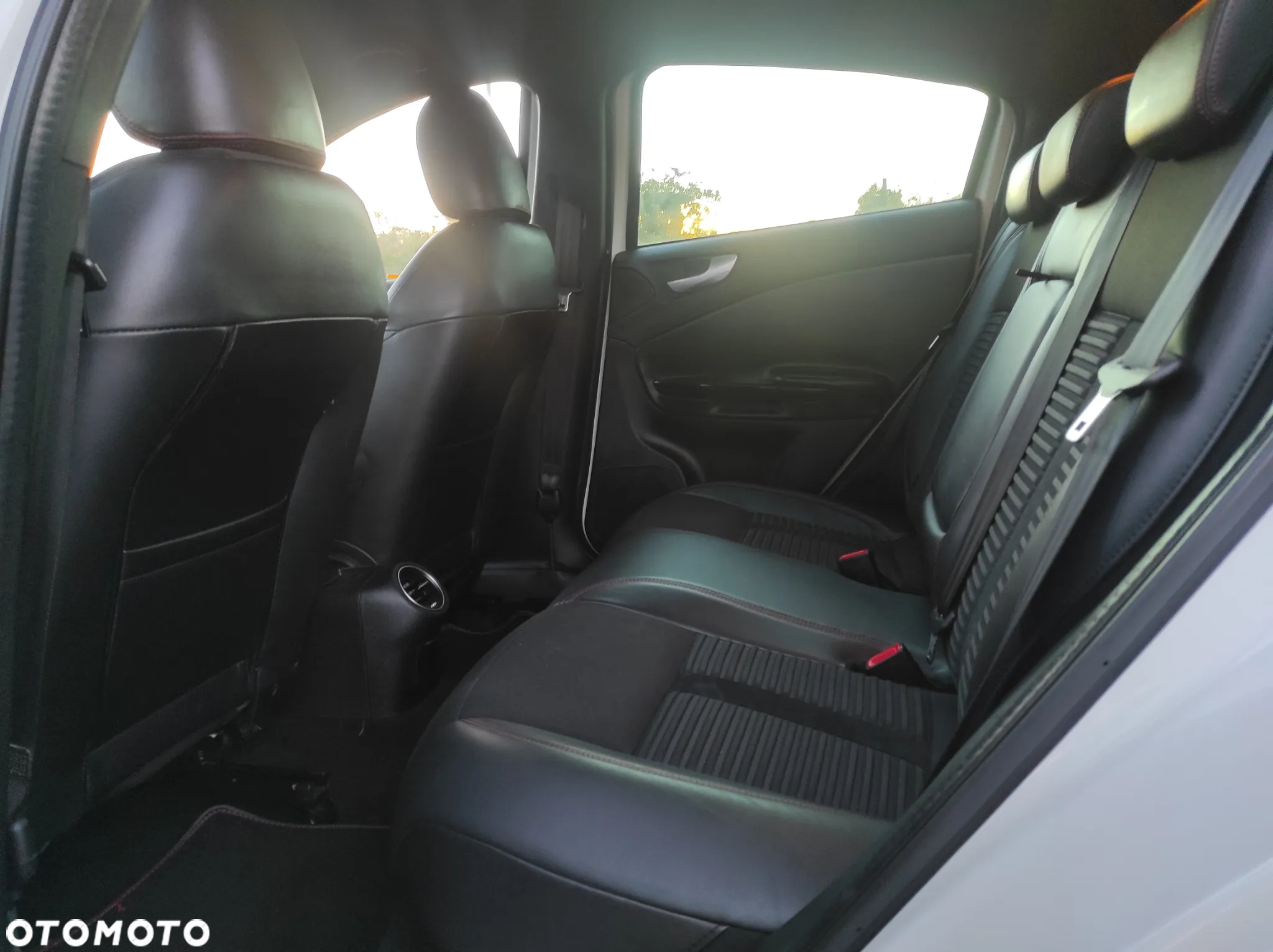 Alfa Romeo Giulietta 1750 TBi Quadrifoglio Verde - 17