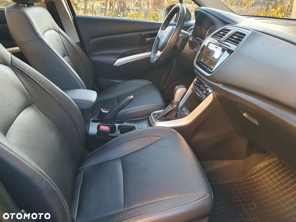 Suzuki SX4 S-Cross 1.4 T Premium 4WD - 21