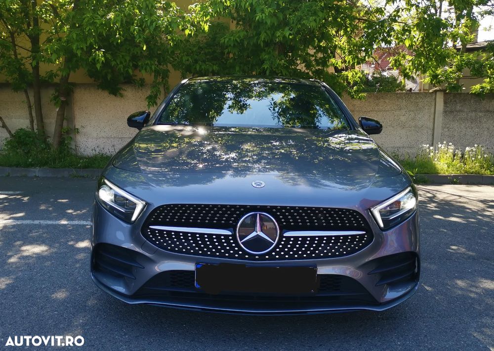 Mercedes-Benz A 180 7G-DCT AMG Line Advanced Plus - 12