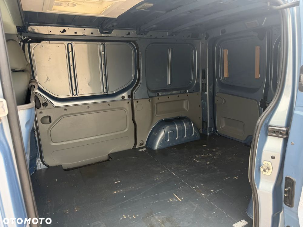 Opel VIVARO - 19