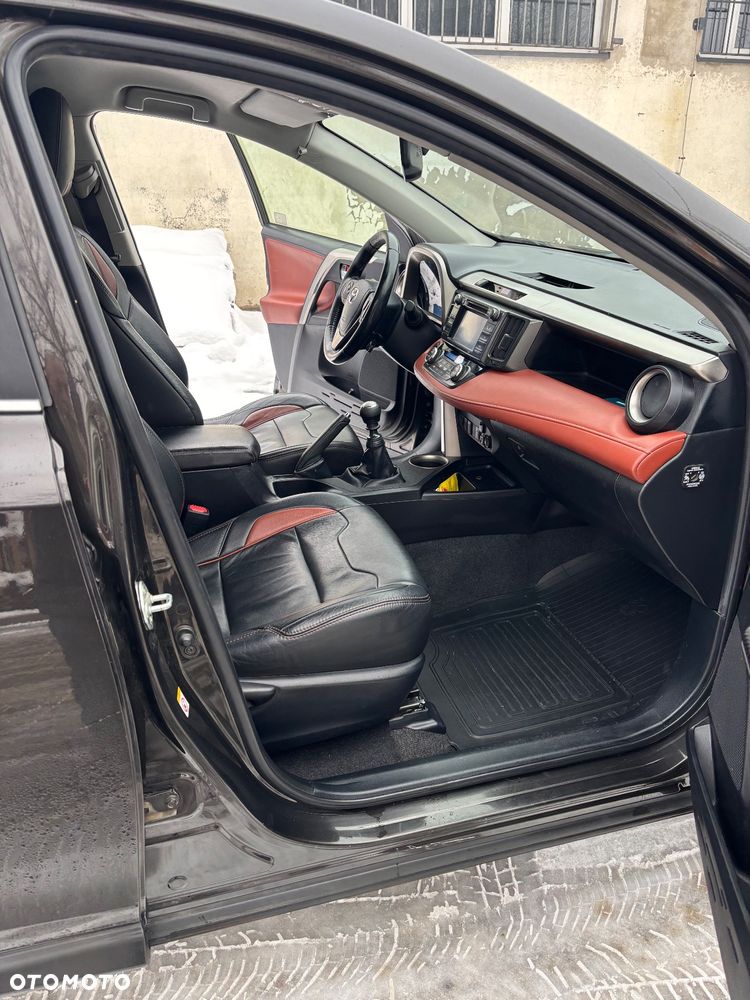 Toyota RAV4 2.0 Premium - 11