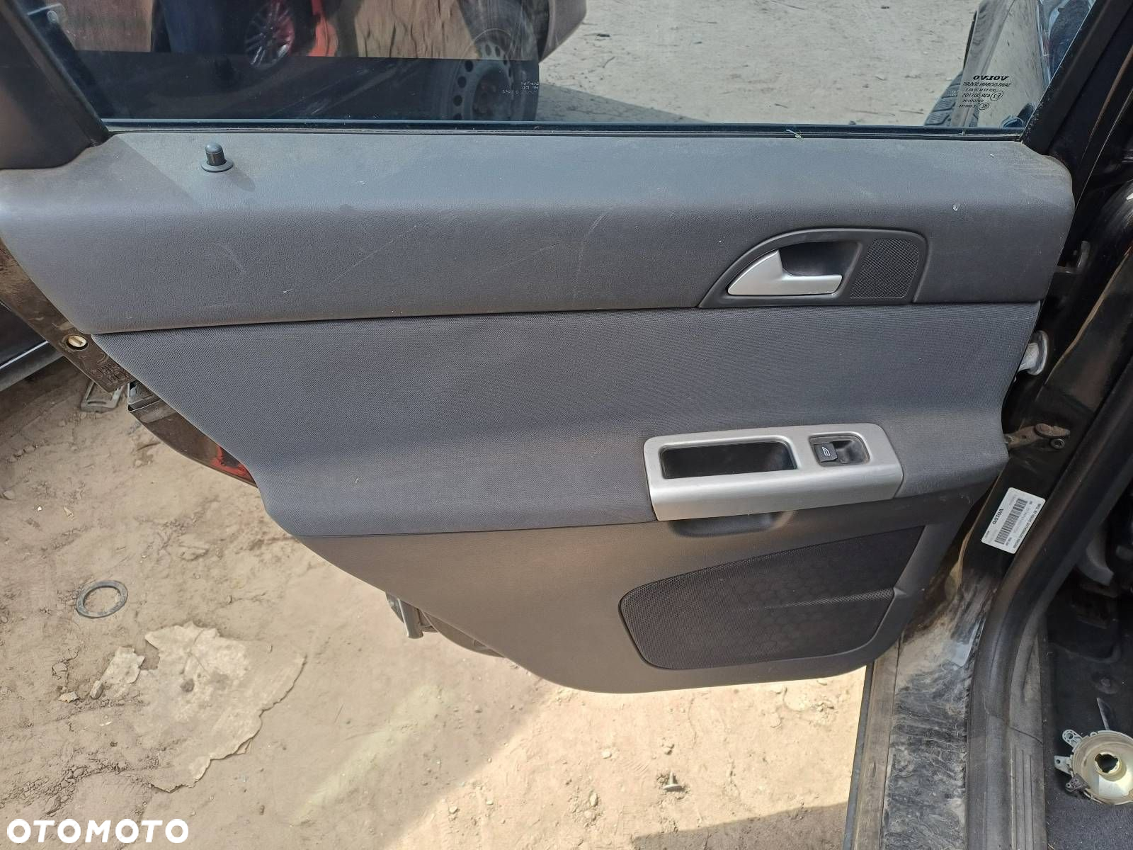 DRZWI KOMPLETNE LEWY TYŁ VOLVO V50 I 019-26 - 4