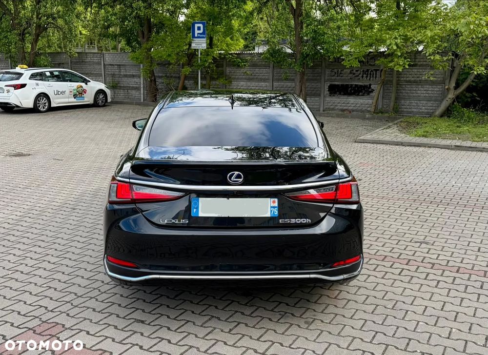 Lexus ES 300h Elegance - 6