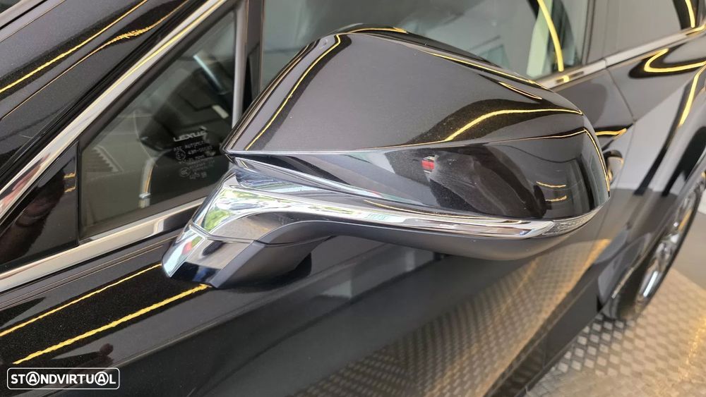 Lexus NX 300h Executive - 31