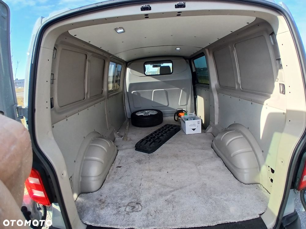 Volkswagen TRANSPORTER - 11