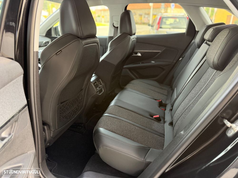 Peugeot 3008 1.5 BlueHDi Allure Pack - 11