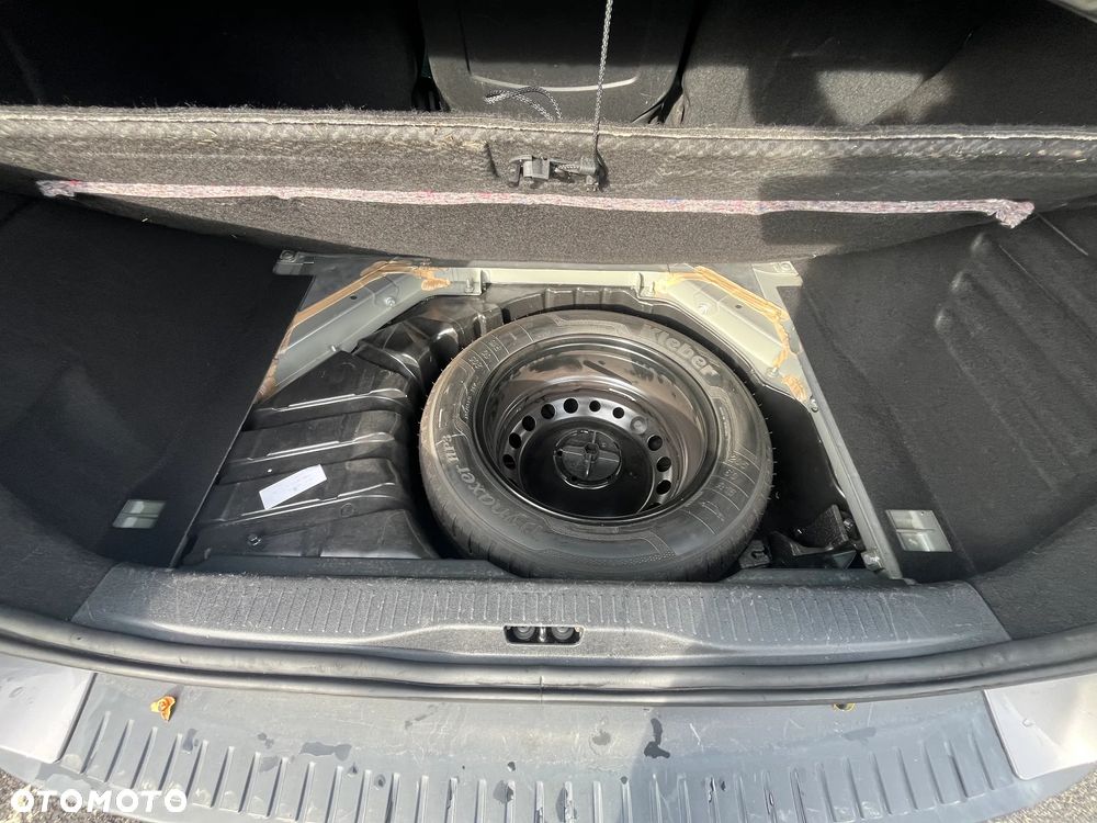 Renault Scenic 1.6 dCi Bose - 18