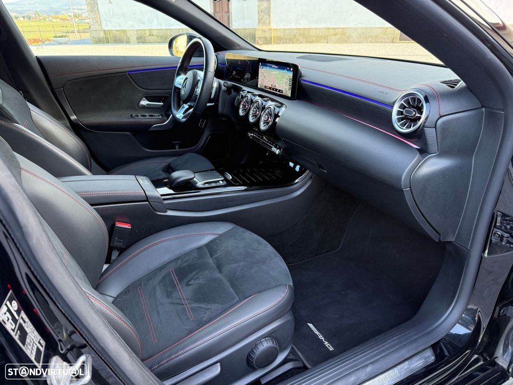 Mercedes-Benz CLA 250 e Shooting Brake AMG Line - 24