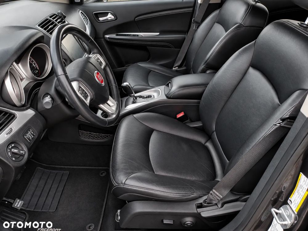 Fiat Freemont 2.0 Multijet Lounge AWD - 17