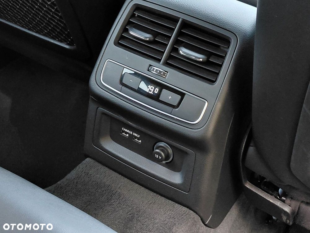 Audi A4 Avant 45 TFSI mHEV Quattro S Line S tronic - 16