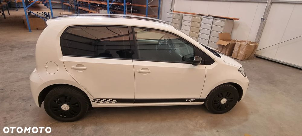 Volkswagen up! - 5