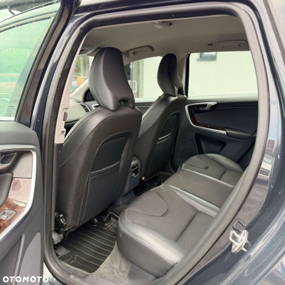 Volvo XC 60 - 17