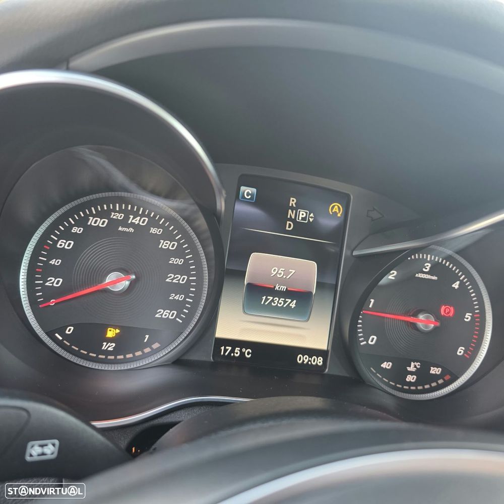 Mercedes-Benz C 220 BlueTEC Avantgarde Aut. - 24