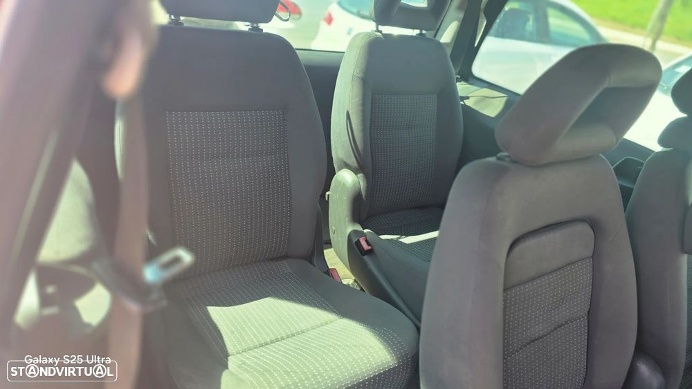 SEAT Alhambra 1.9 TDI Confort - 8