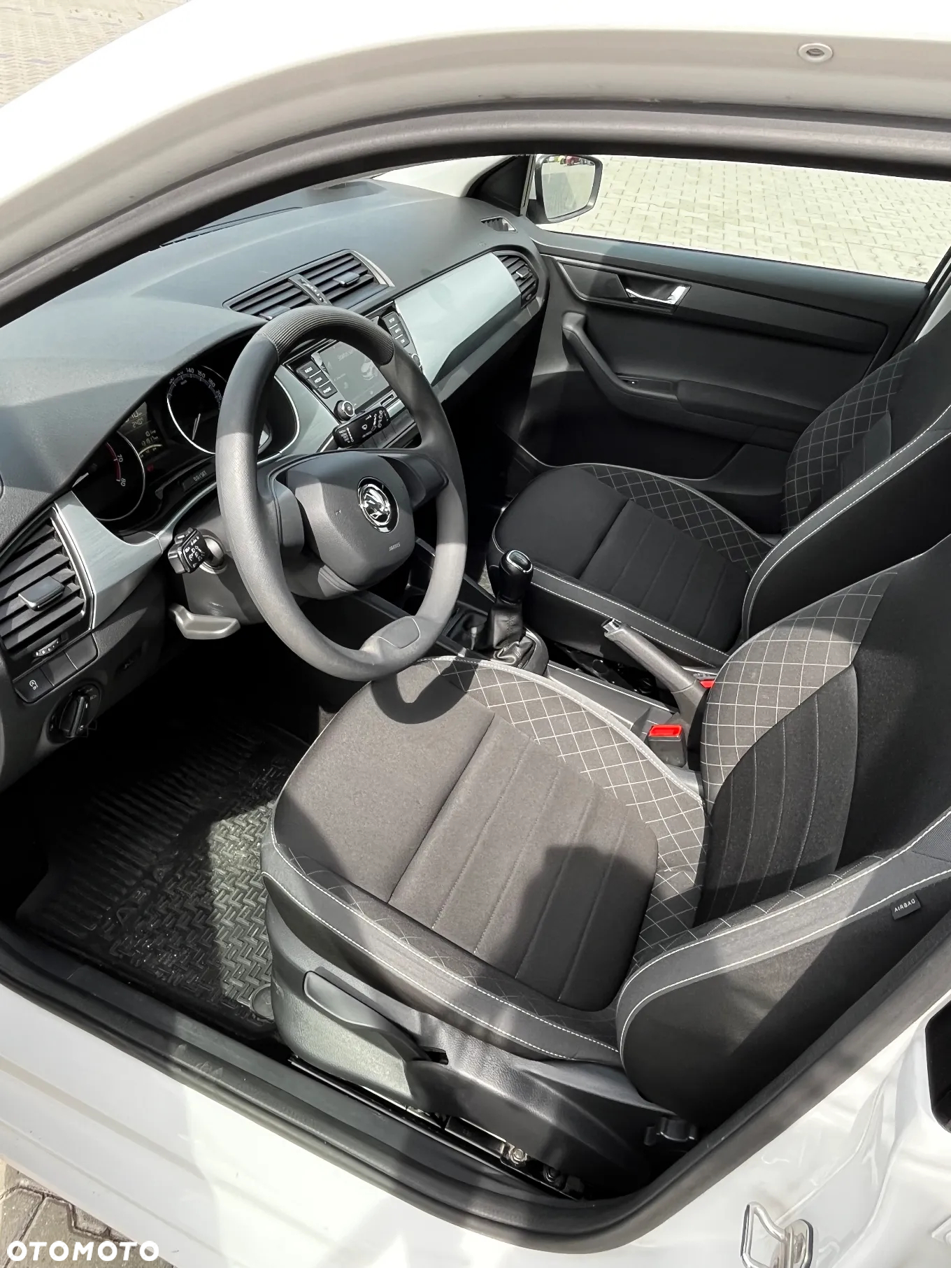 Skoda Fabia 1.0 TSI Ambition - 8