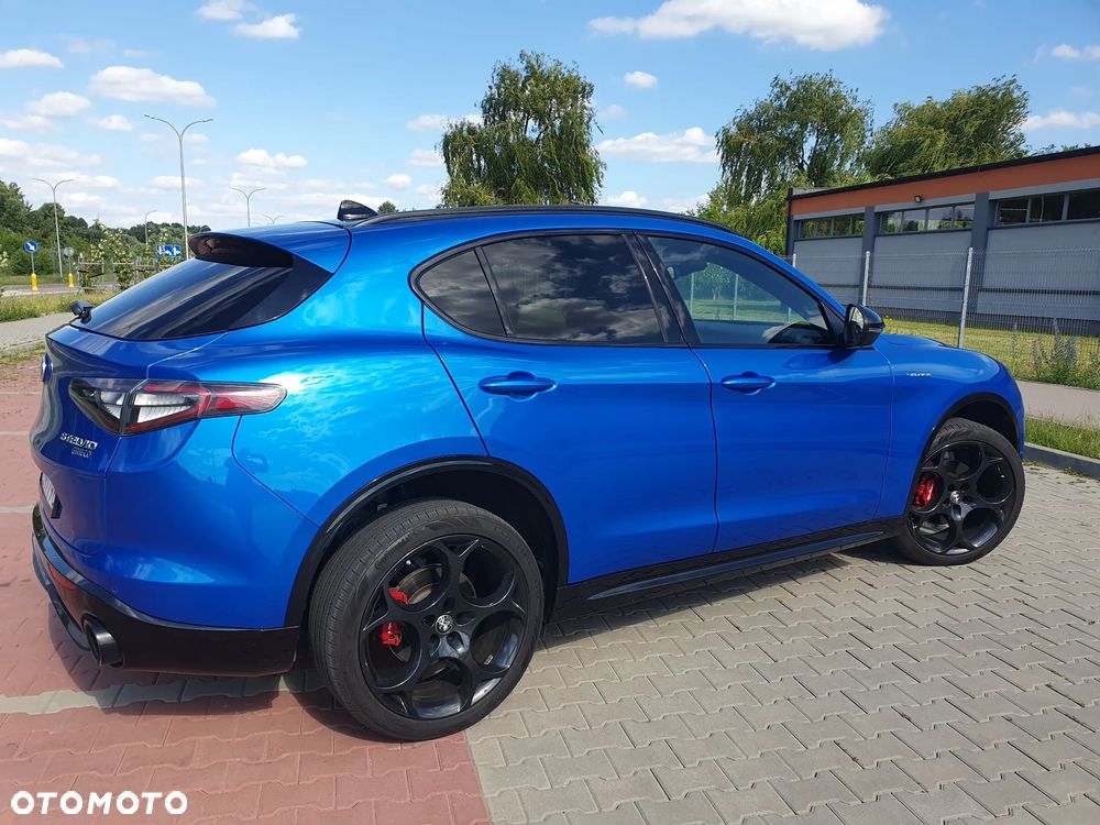 Alfa Romeo Stelvio 2.0 Turbo Veloce Q4 - 4