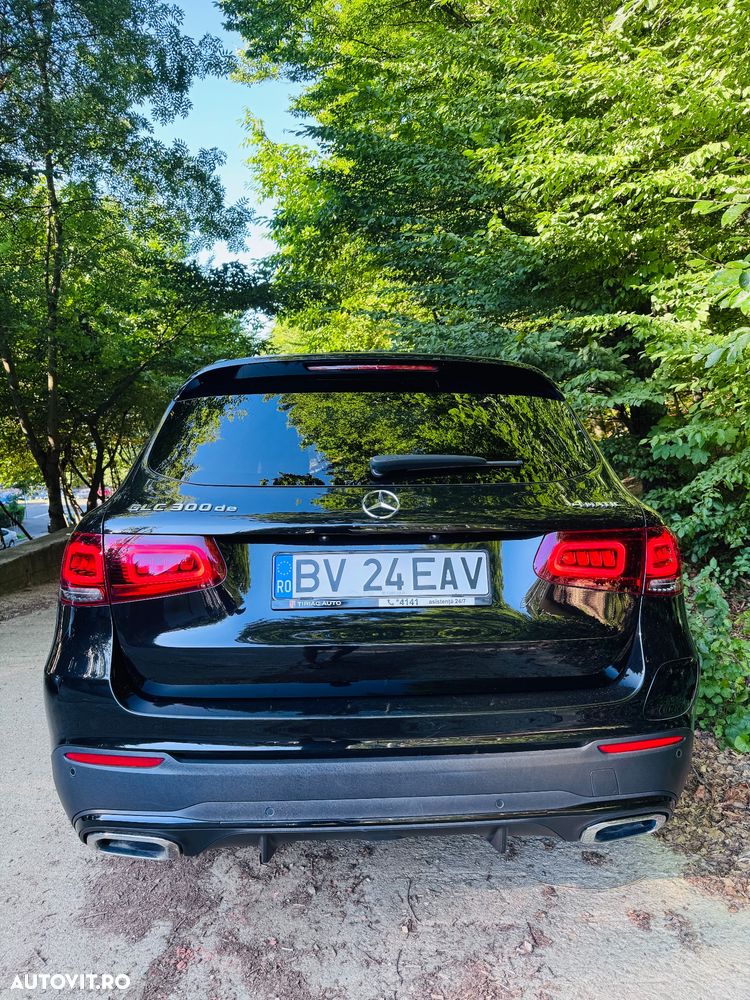 Mercedes-Benz GLC - 4
