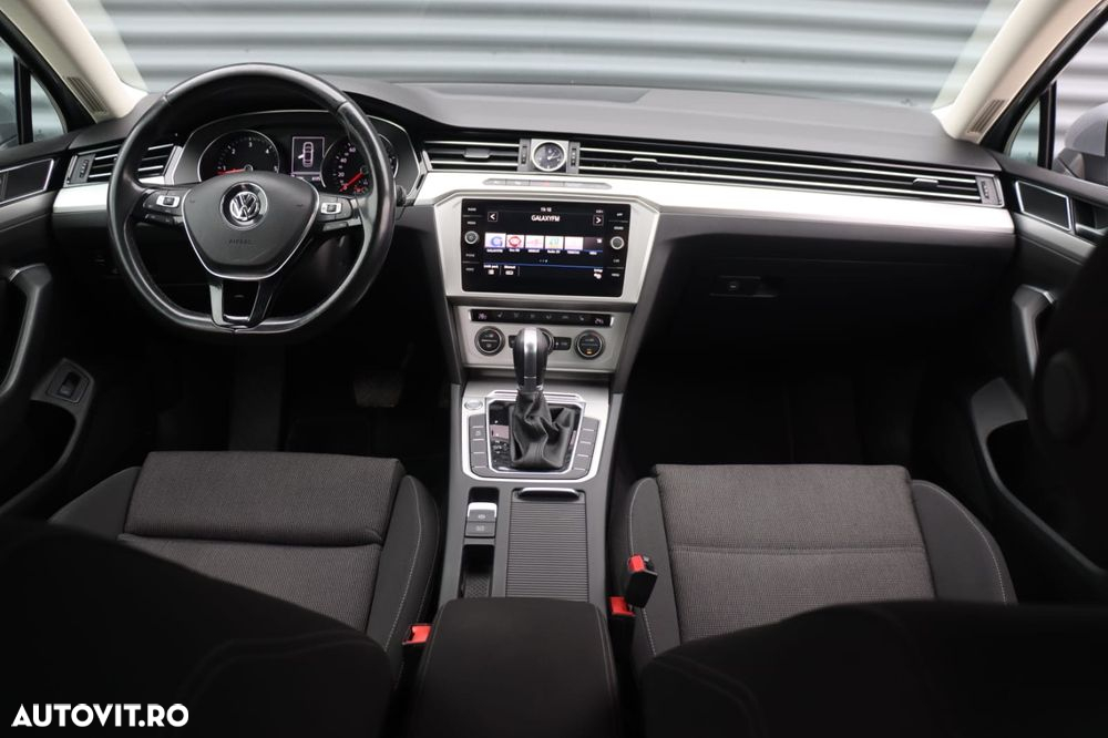 Volkswagen Passat - 7