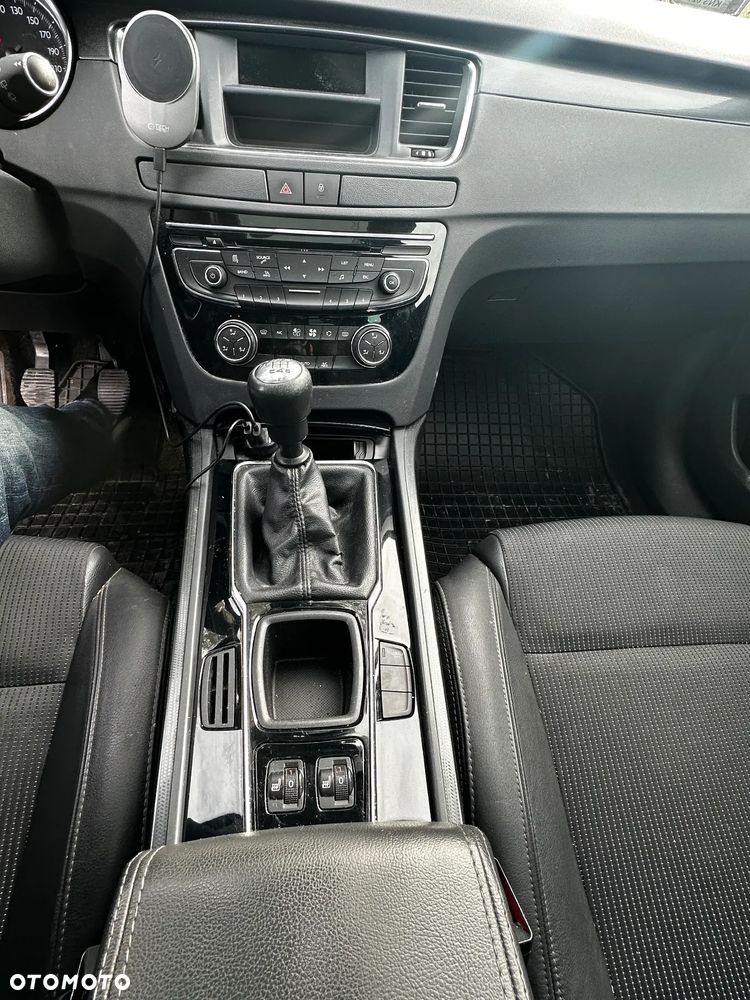Peugeot 508 1.6 T Allure - 8