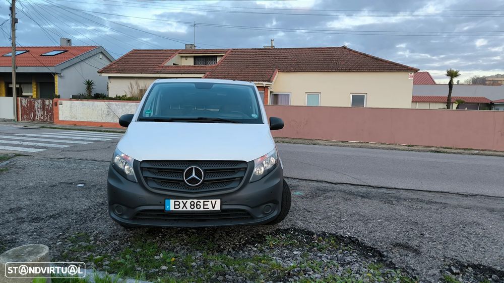 Mercedes-Benz Vito 114, caixa fechada térmica com ar condicionado - 24