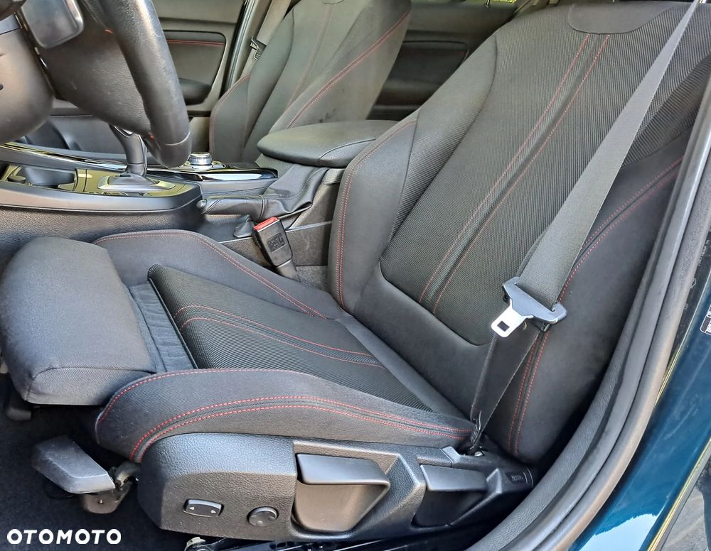 BMW Seria 1 120d Sport-Aut Sport Line - 10