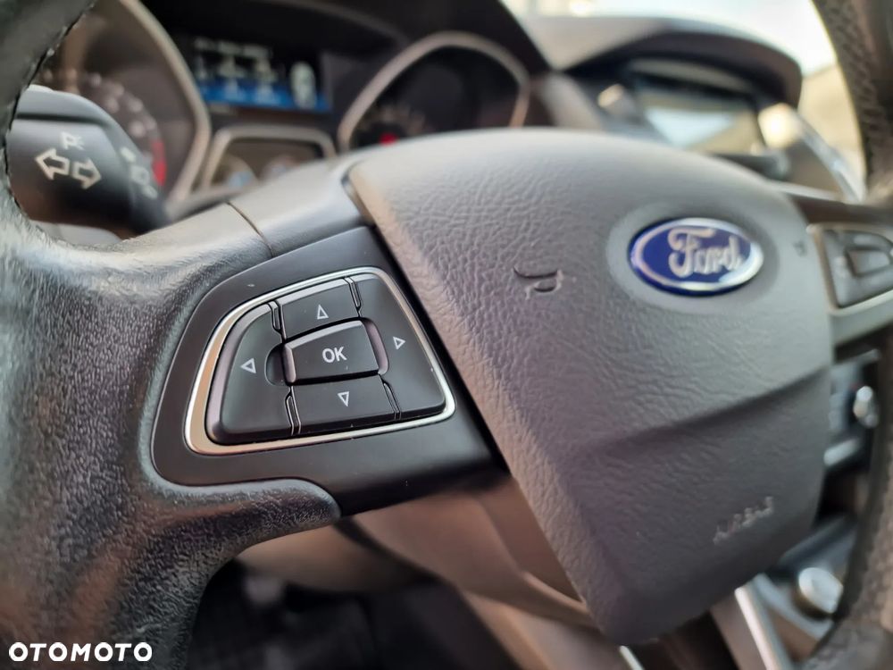 Ford Focus 1.0 EcoBoost SYNC Edition ASS - 9