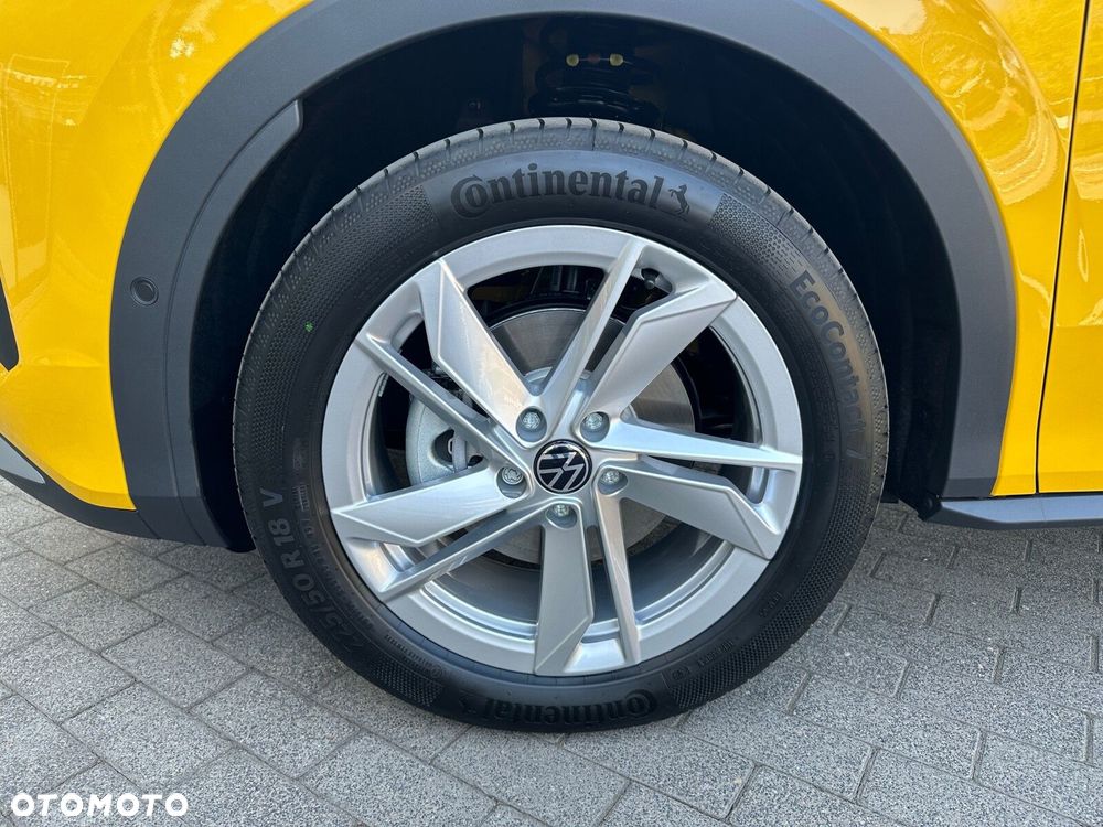 Volkswagen T-Roc - 33