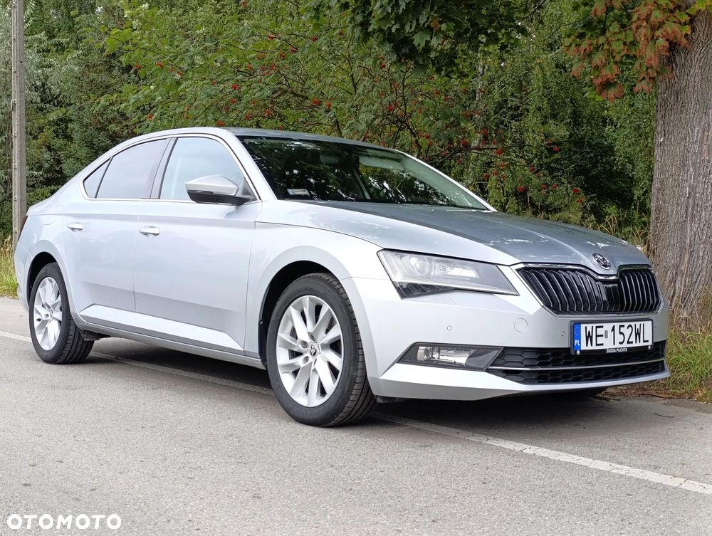 Skoda Superb 2.0 TDI Ambition - 30