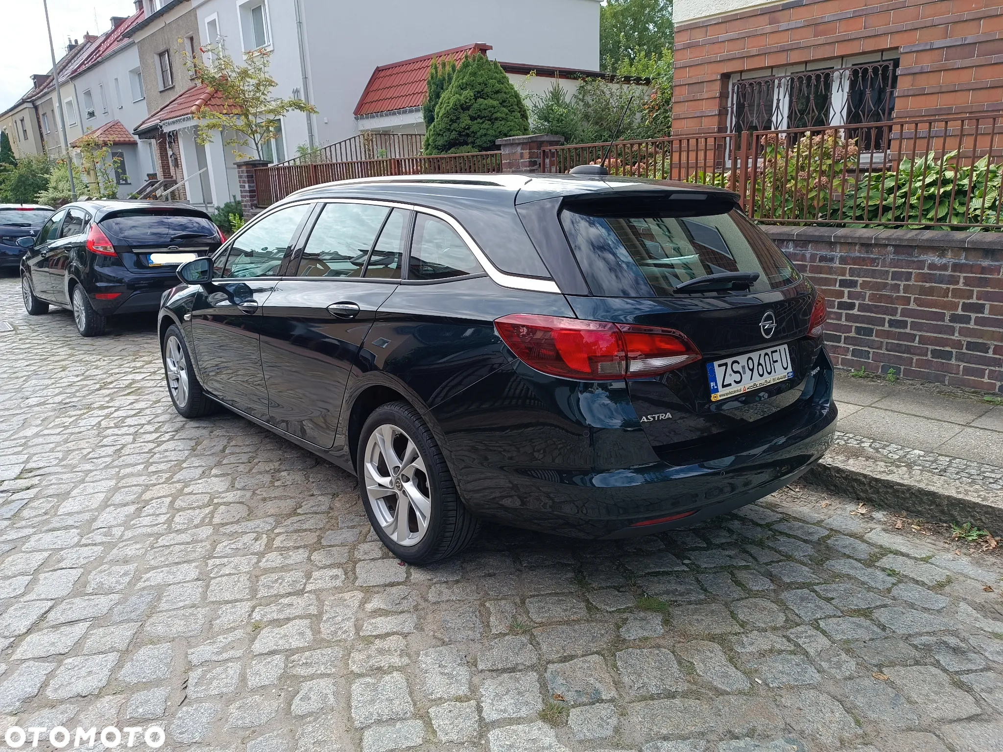 Opel Astra V 1.4 T Enjoy - 4