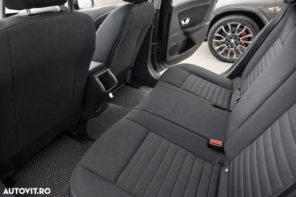 Renault Megane ENERGY dCi 110 Start & Stop LIMITED - 12